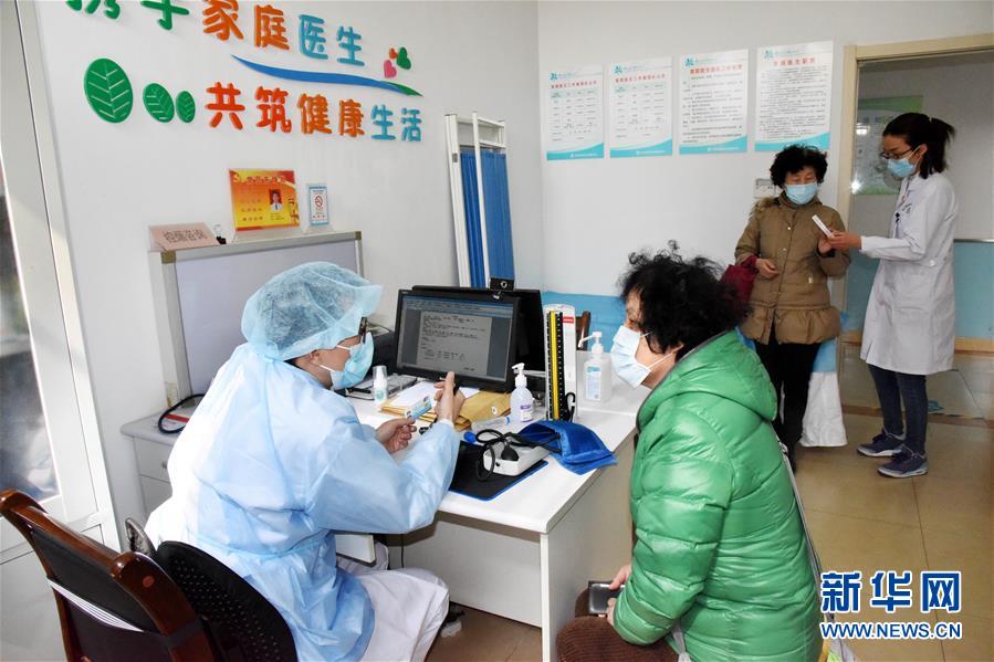 众志成城 防控疫情 正文  疫情防控期间,青岛市卫生健康部门积极发挥