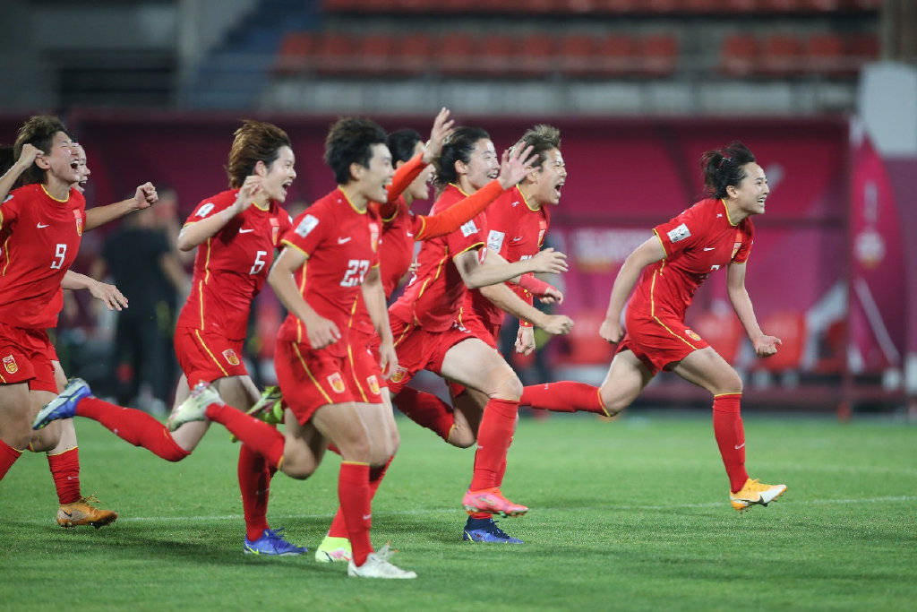 就在今晚中国女足冲击亚洲杯冠军